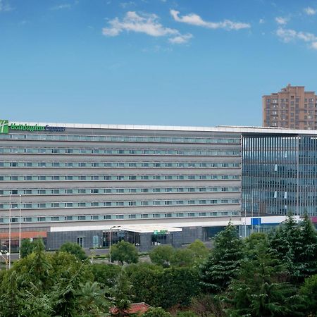 Holiday Inn Express Shanghai New Hongqiao, An Ihg Hotel Экстерьер фото